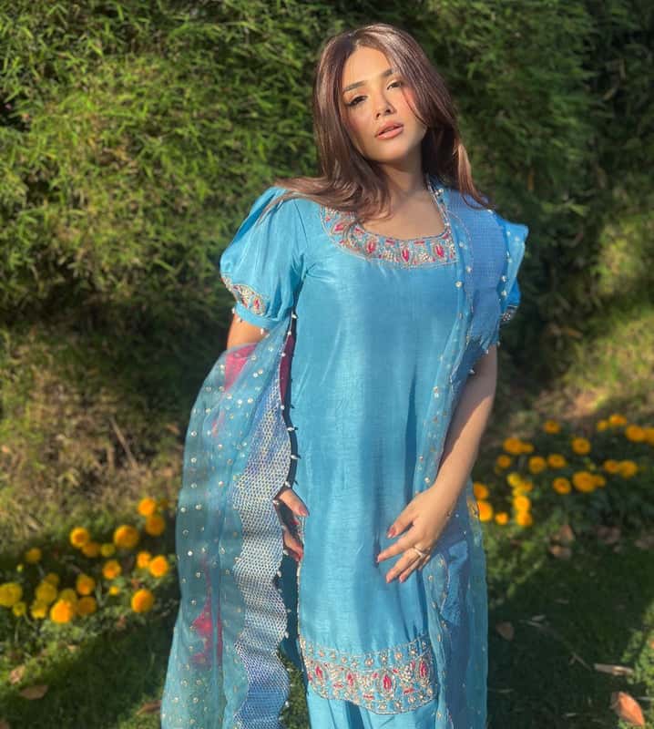 JAHAN ARA - thumbnail 3