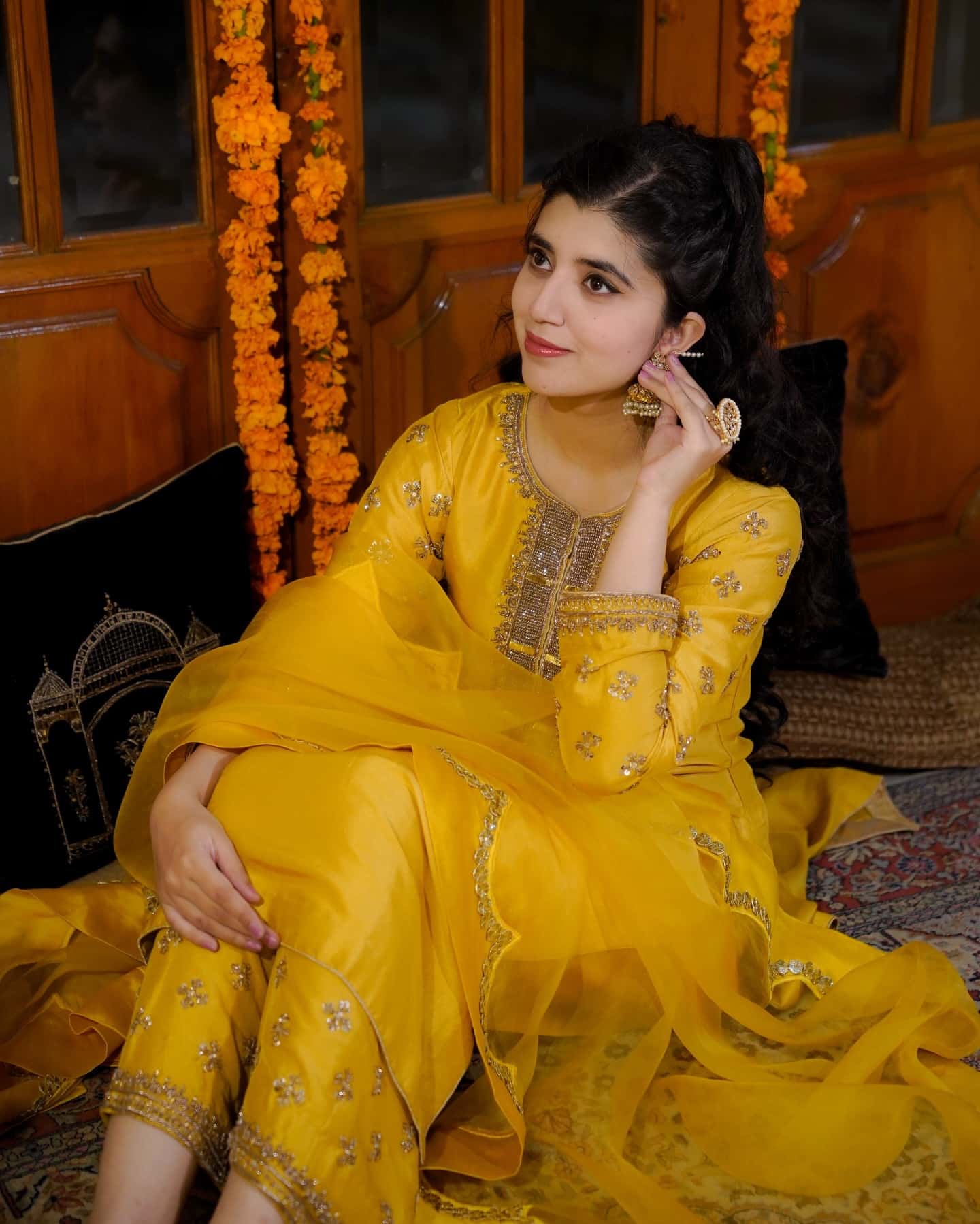 SUNEHRI - thumbnail 3
