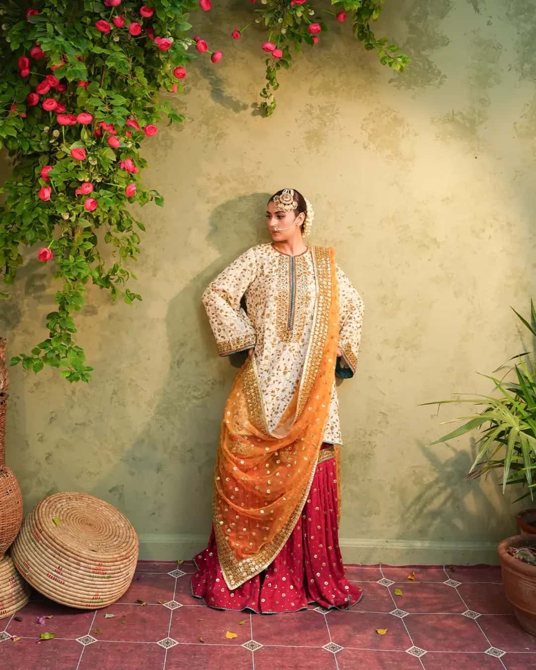 MASTANI - thumbnail 4