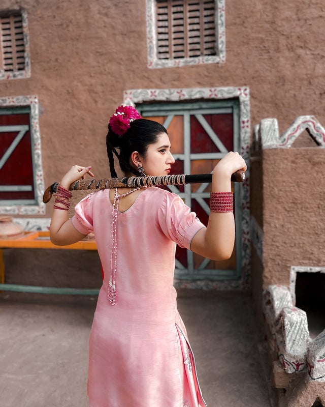 GULABO - image 7