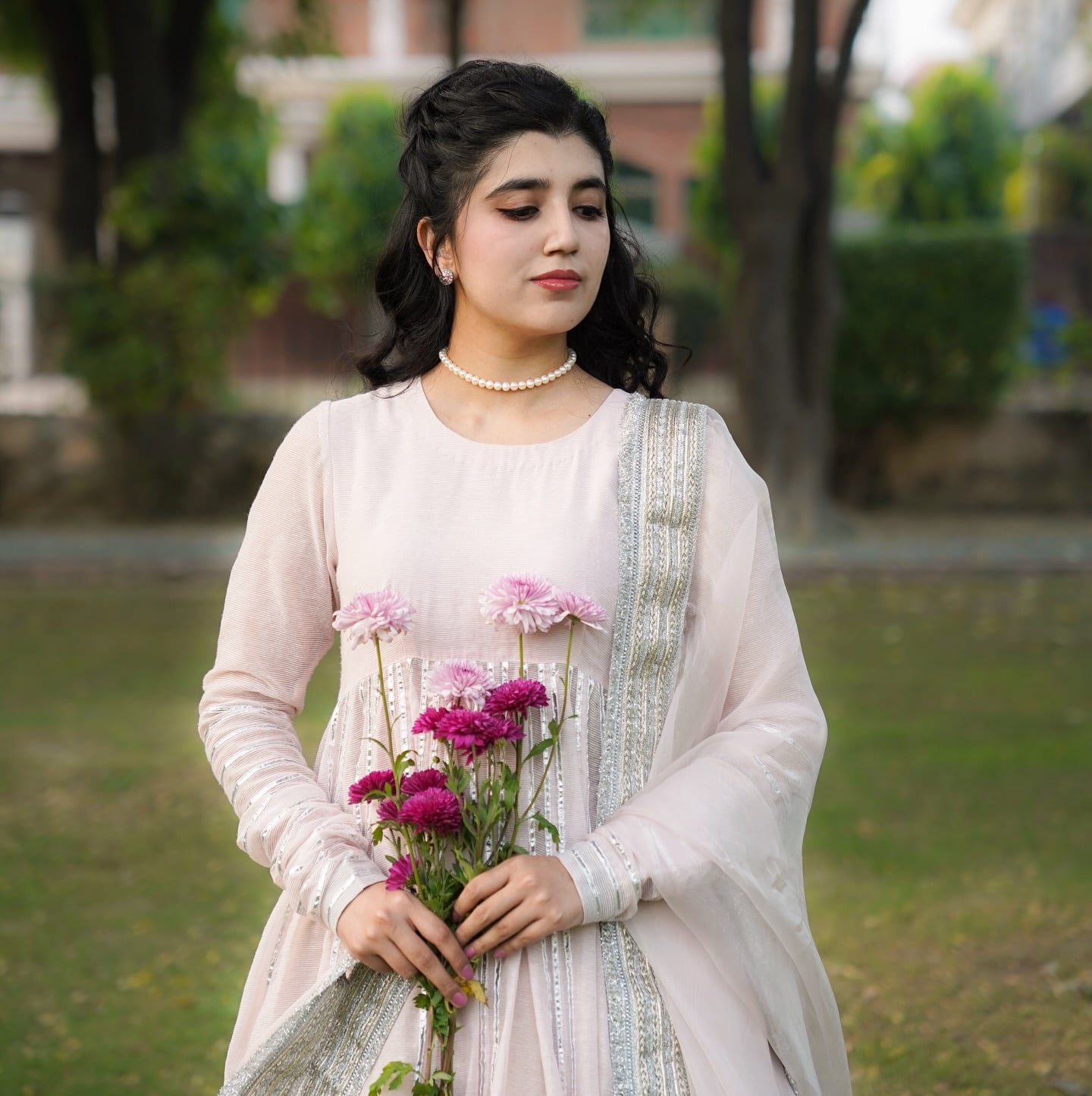 GULBAHAR - image 4