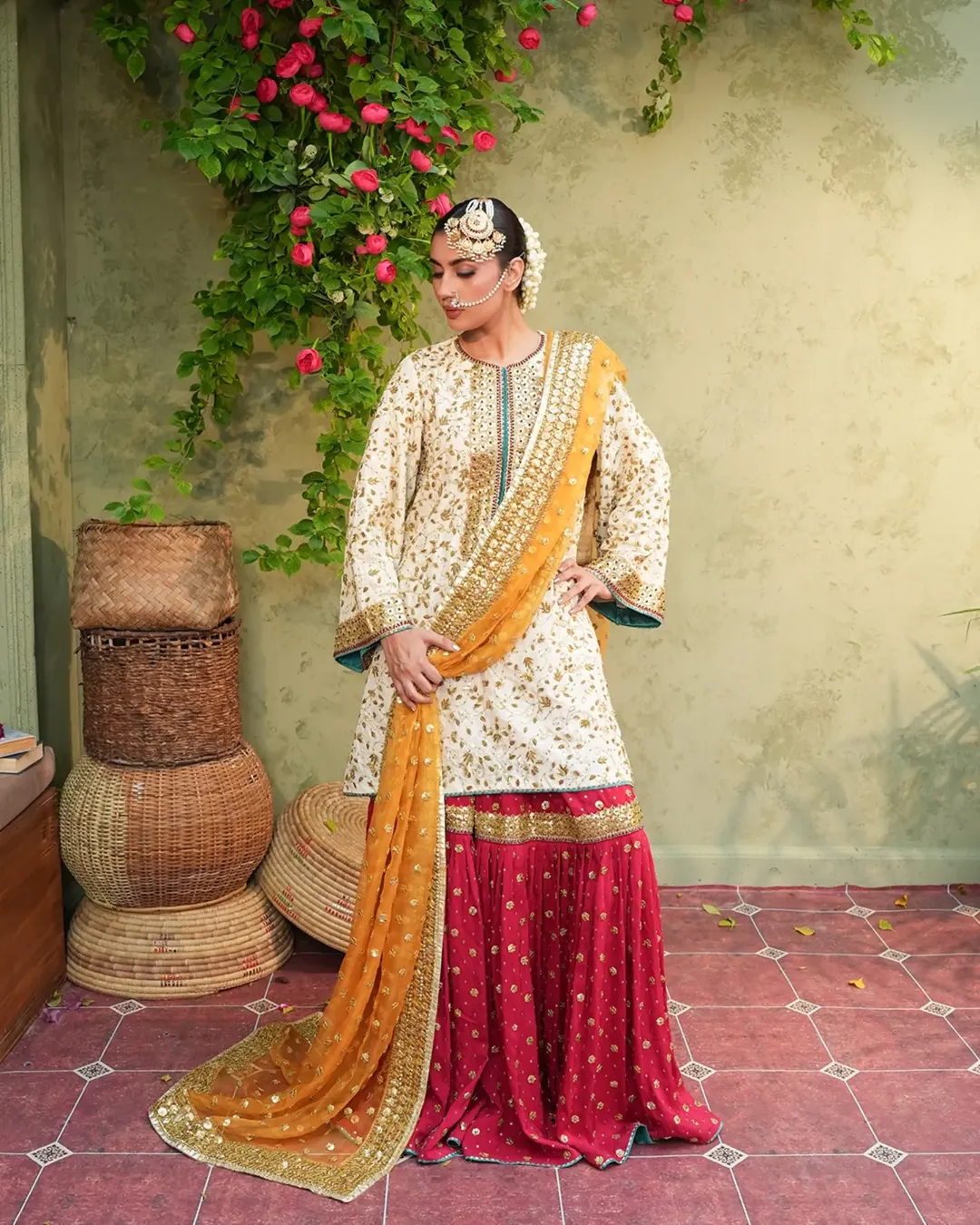 MASTANI - image 2